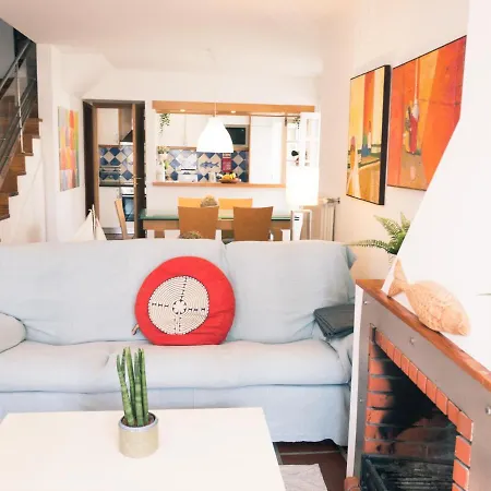 فيلة Casa Escadinhas