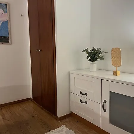 Casa Escadinhas فيلة إيريسييرا